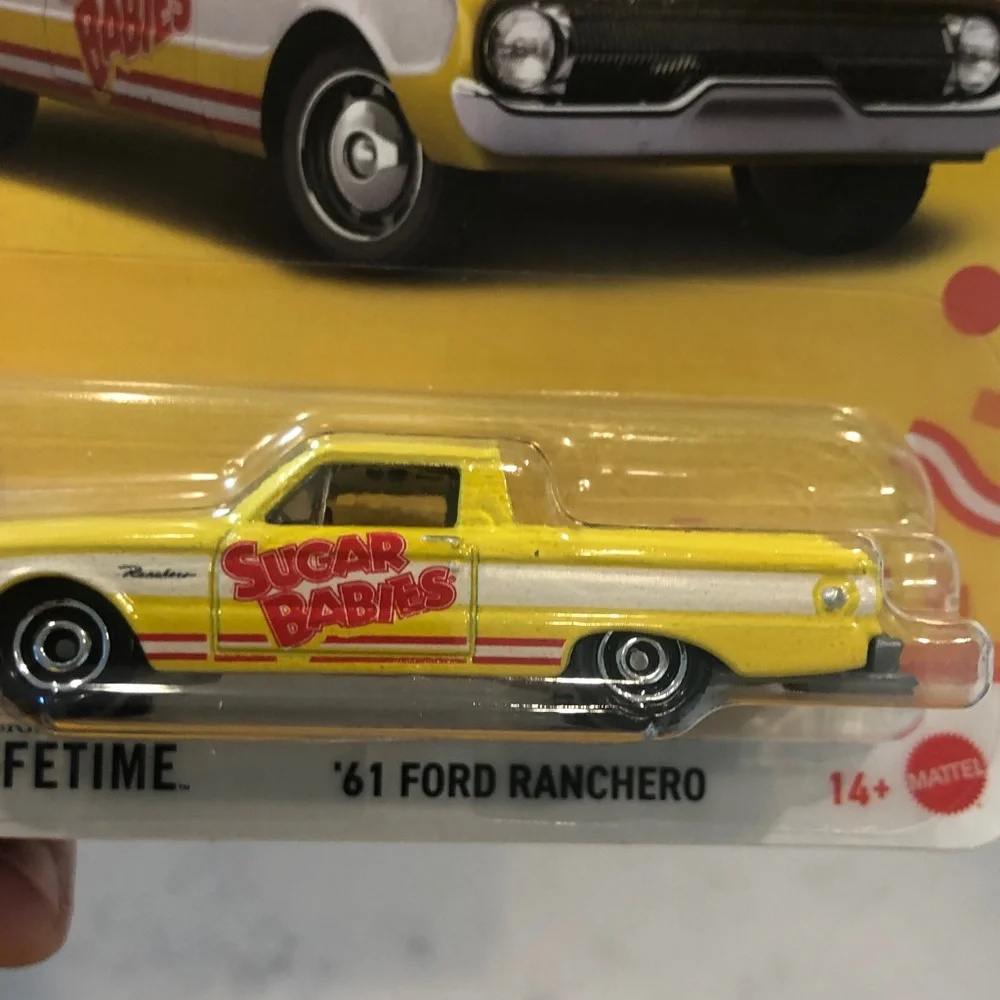 Mattel Matchbox '61 Ford Ranchero - Bright Yellow